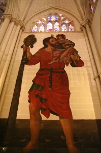 St. Christopher, wall mural in Toledo Cathedral, Spain, 15th century, Photo by Holly Hays via Flickr, Creative Commons Attribution-NonCommercial 2.0 Generic License.